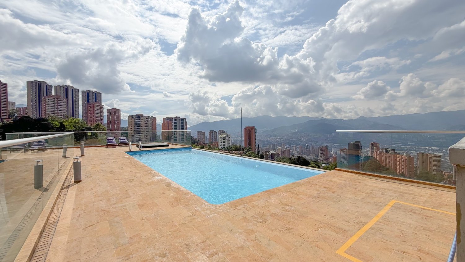Luxury Apartment for Monthly Rental – Unit 302 - 17