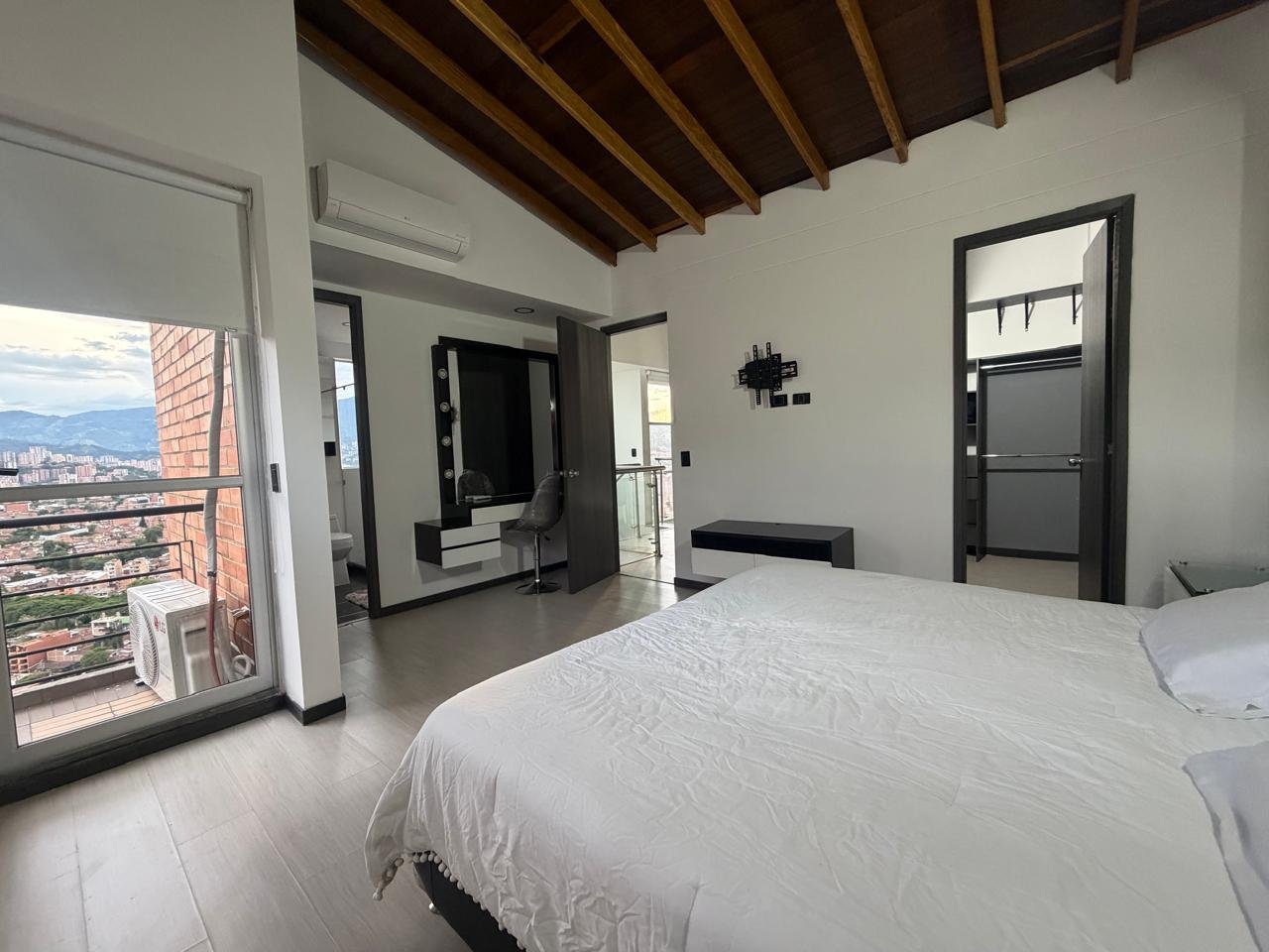 Luxury Duplex Apartment for Rent – Envigado - 7