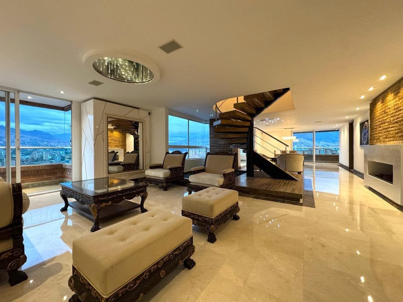 Exclusivo Penthouse amoblado  - Image 2