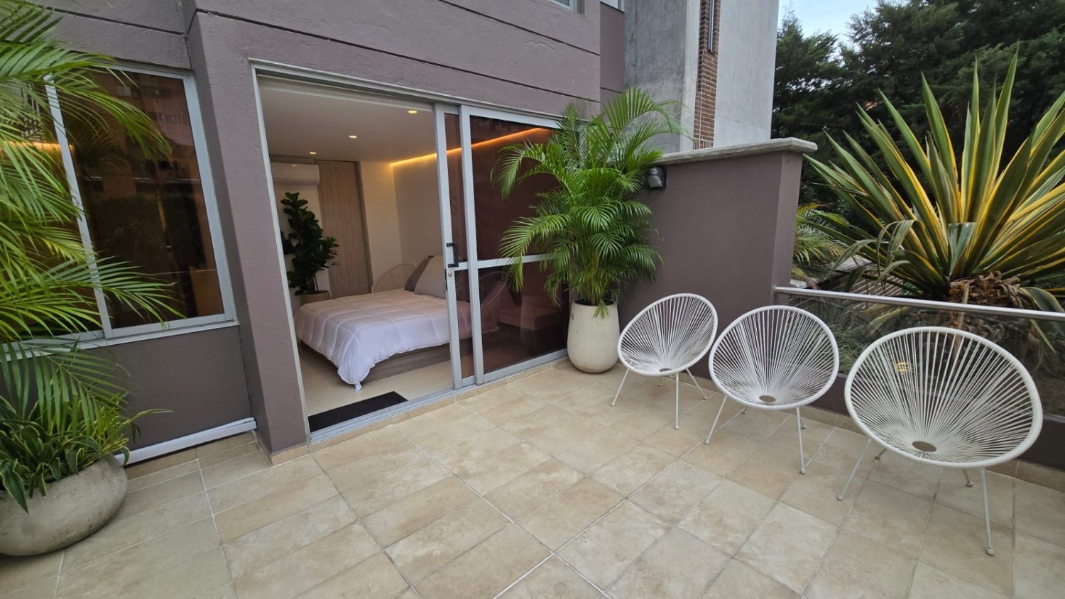 Apartamento disponible en Renta amoblado o venta  - Image 12