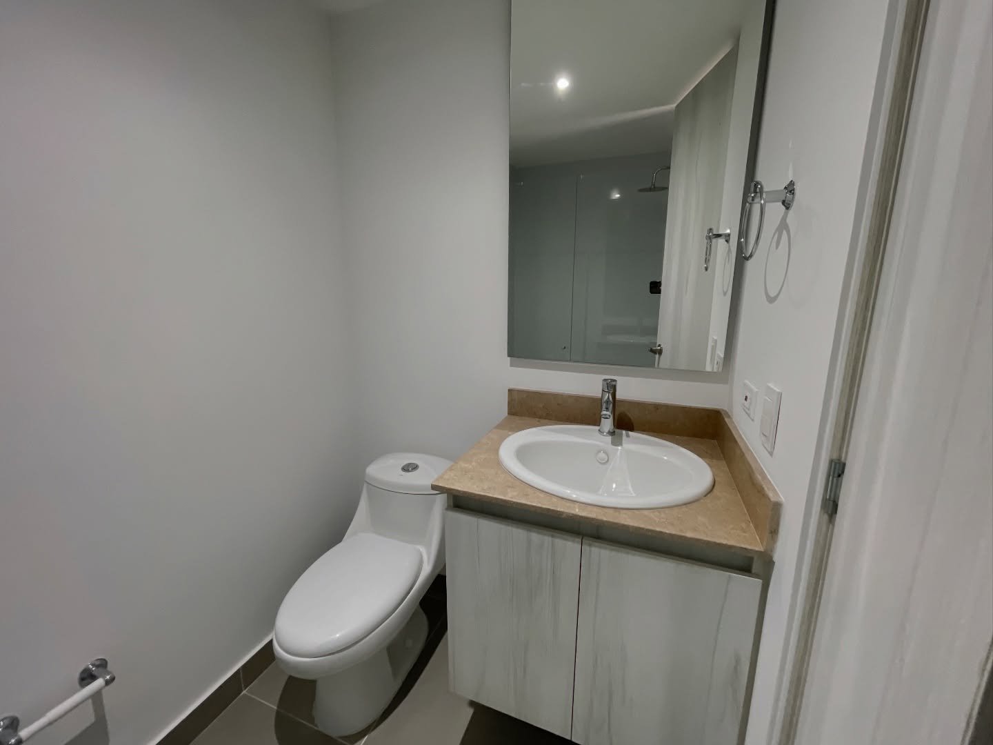 Hermoso apartamento en Villacampestre - Image 13