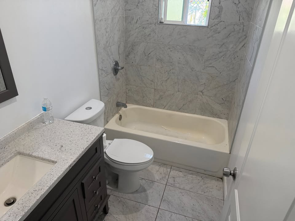 Spacious Reseda ADU - Image 6