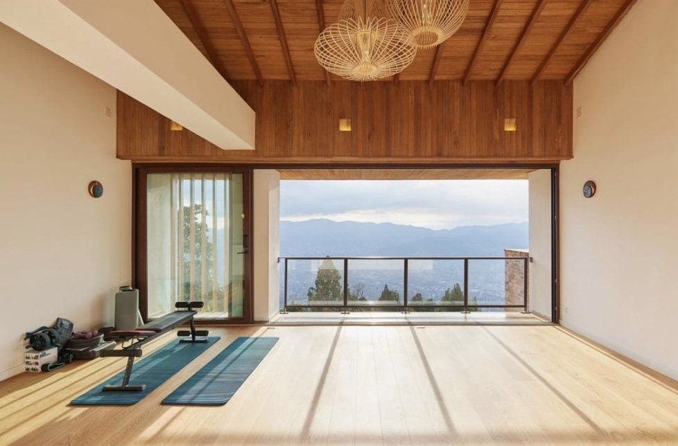 Gran Casa de lujo en Venta y Renta en las palmas con vista panorámica  — 3