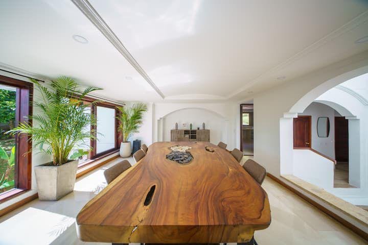 Luxury Villa for Rent – Las Palmas