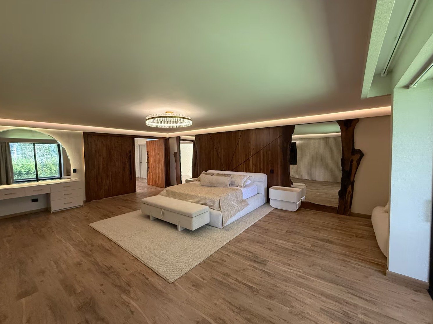 Exclusiva Casa de Lujo en Ubicación Privilegiada - Image 14