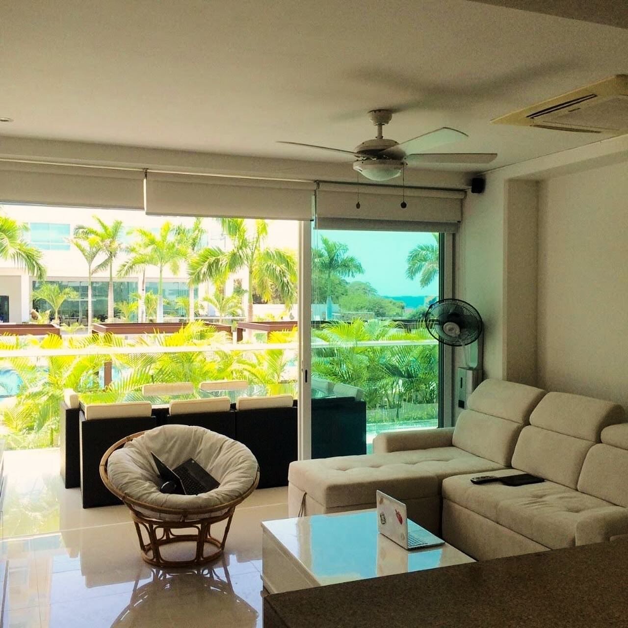 Espectacular apartamento de playa en venta - Image 4