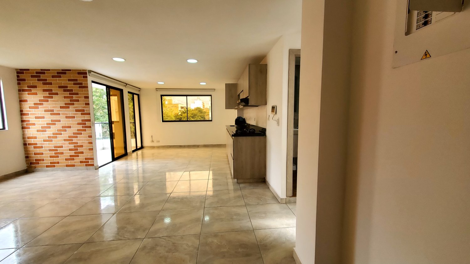 Moderno Apartamento en Laureles Nogal - Image 2