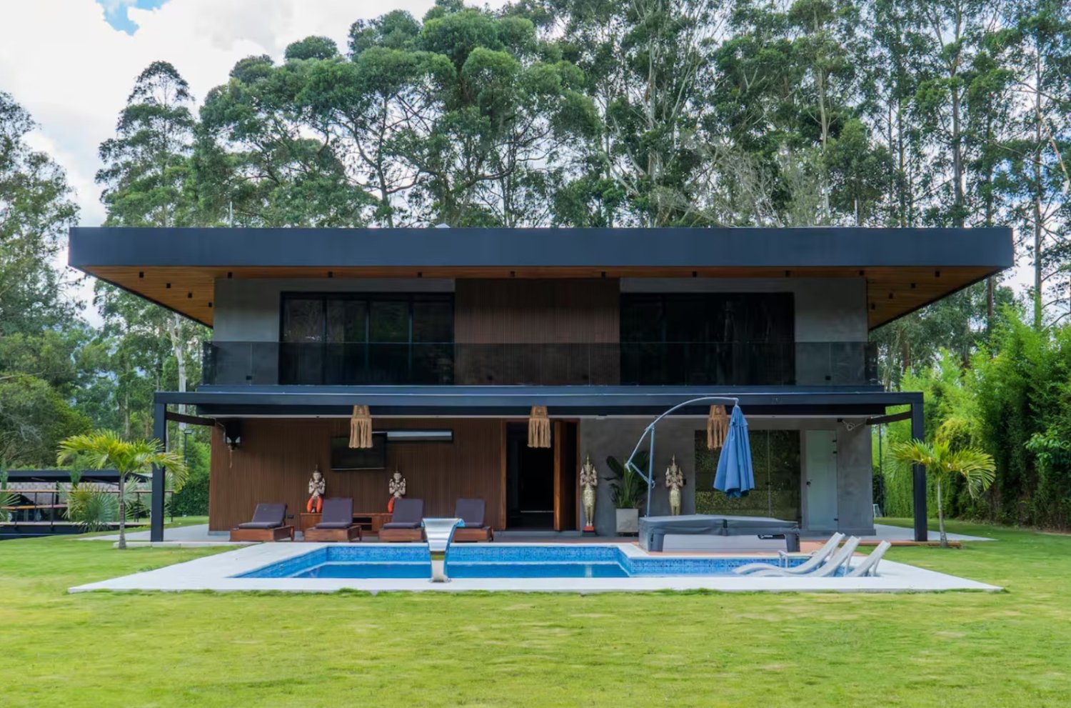 Exclusiva Casa de Lujo en Ubicación Privilegiada - Image 28