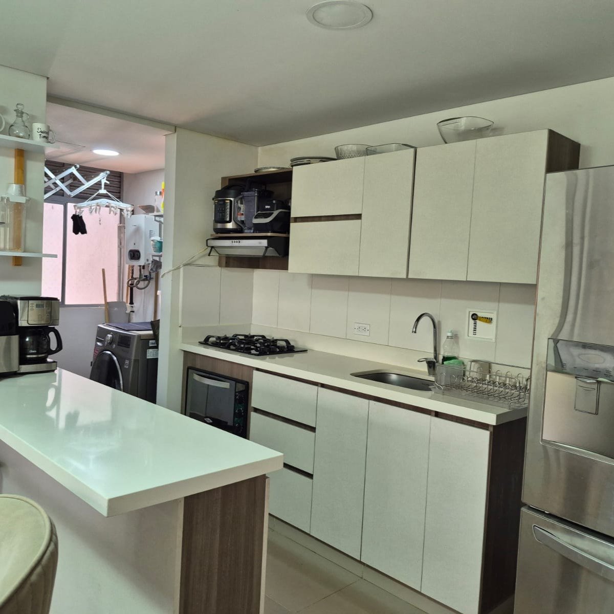 Apartamento moderno en Sabaneta con vistas - Image 4