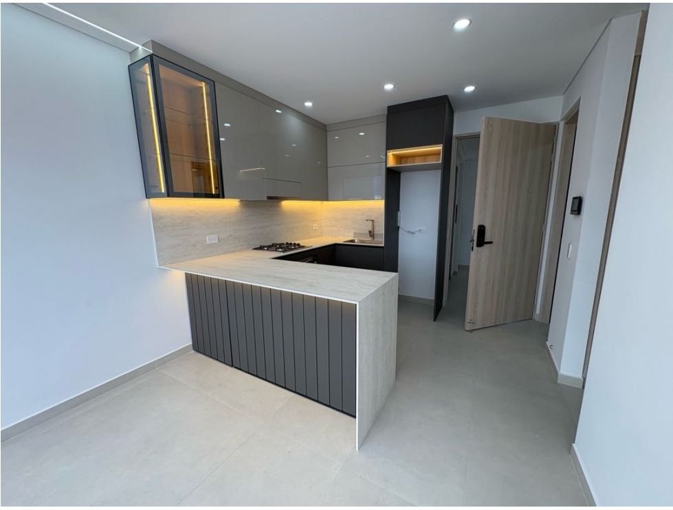 Exclusivo penthouse en Venta en Laureles  — 18