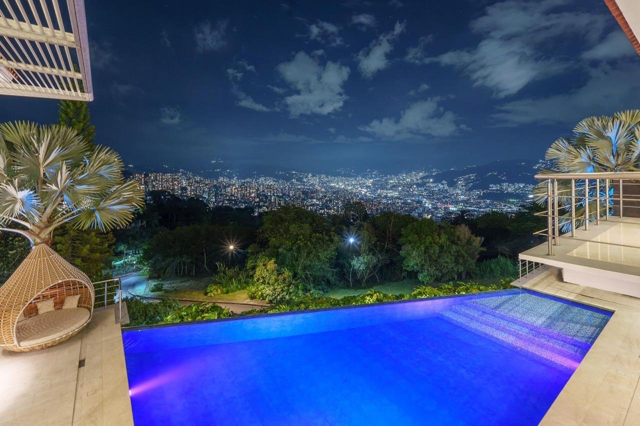 Exclusiva Casa campestre de lujo en Rentas cortas (Minimo 3 noches ) - Image 9