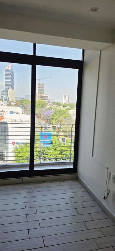 Departamento en Renta en Jardines del Bosque Norte — 13