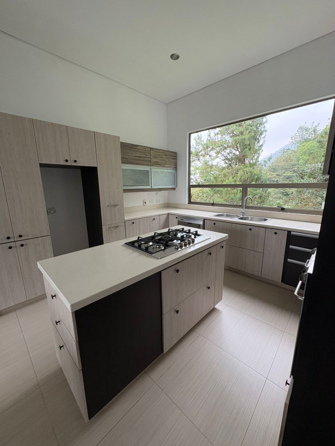 Exclusiva Casa en Renta y Venta en las palmas  - Image 7