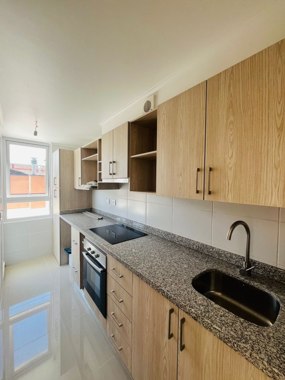 Departamento céntrico con exclusiva Terraza - Image 6