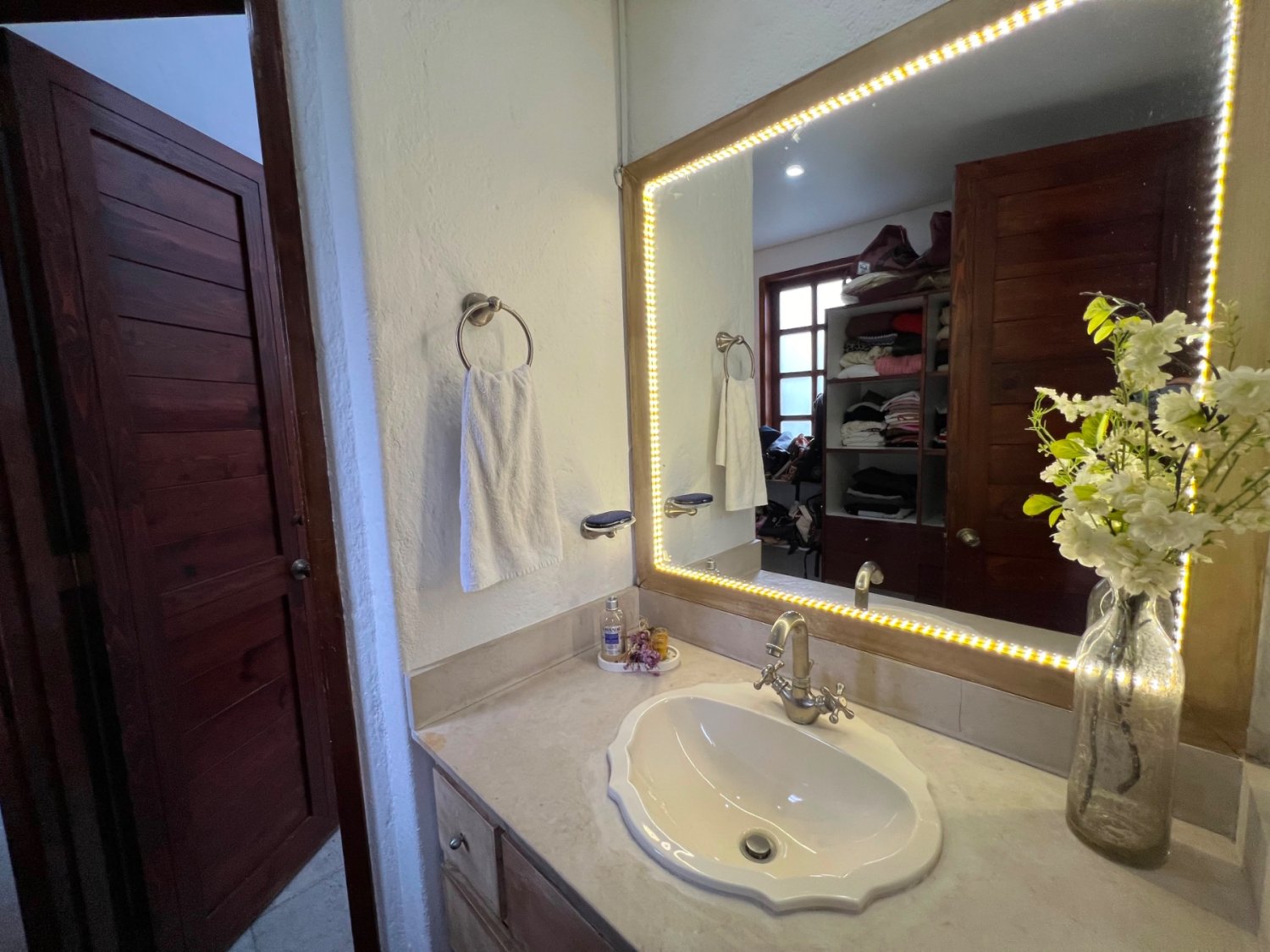 Exclusiva Casa en Renta y venta en el corredor de las palmas  — 18