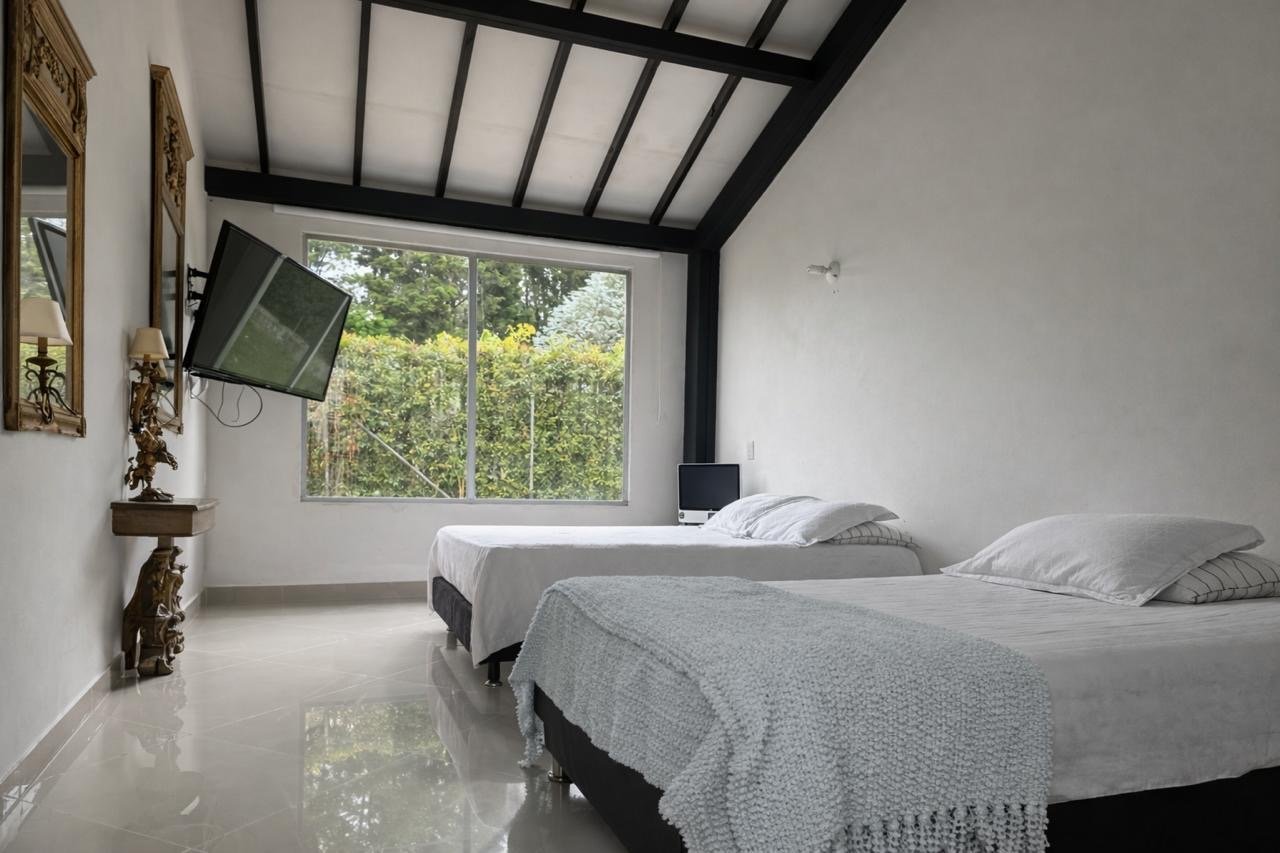Gran Casa campestre en Renta y en venta en el Sector de Guarne  — 11