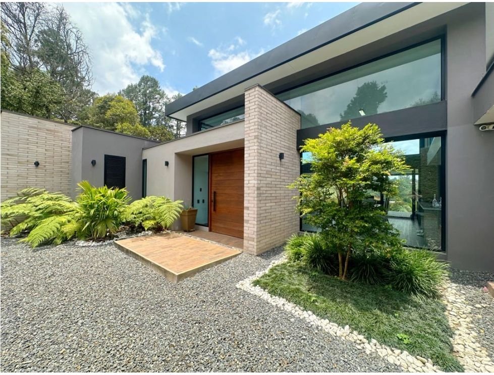 Gran Casa Campestre completamente dotada en Renta  — 1