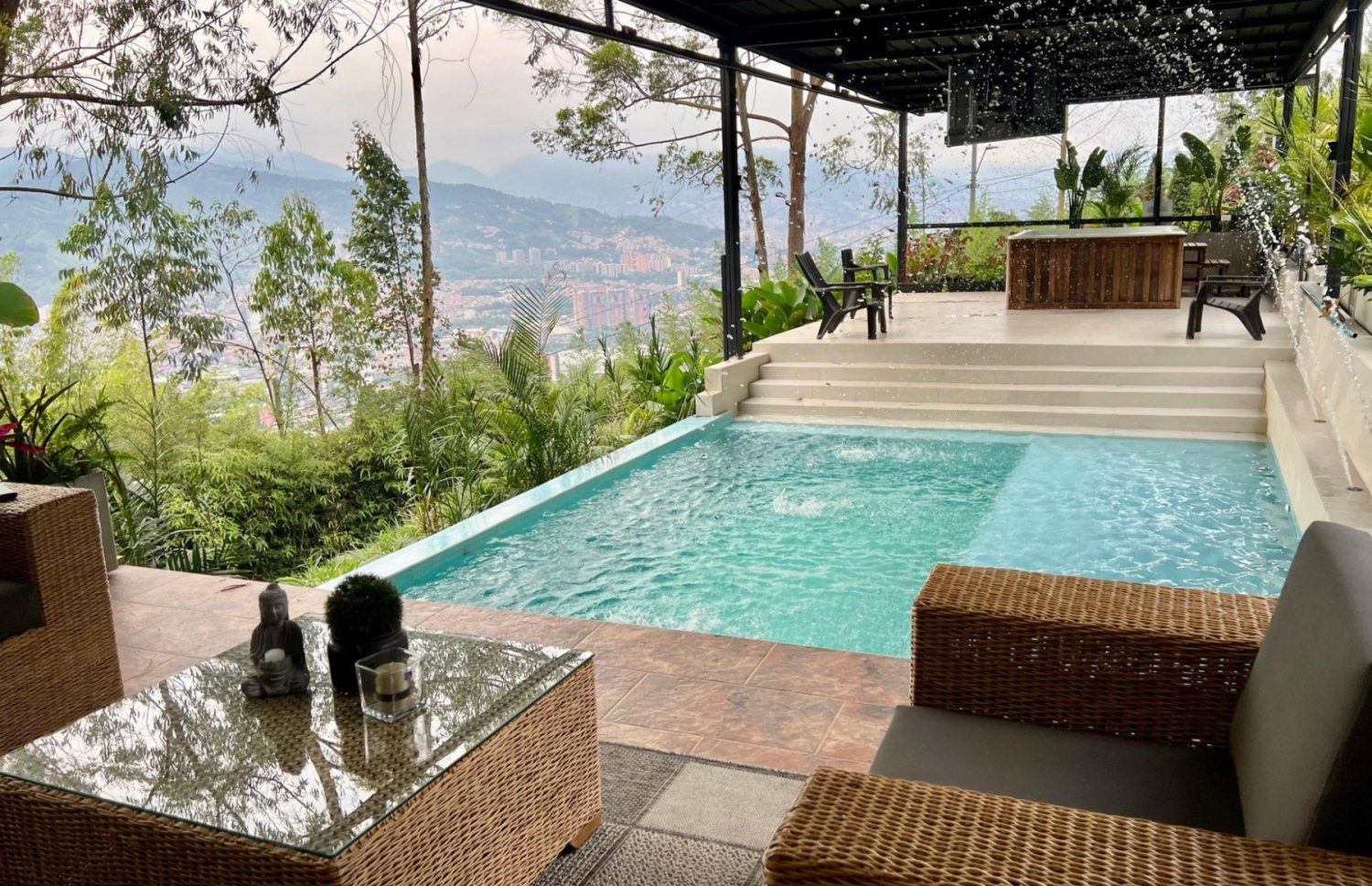 Luxury Villa for Short-Term Rental – Casa Loma Barro