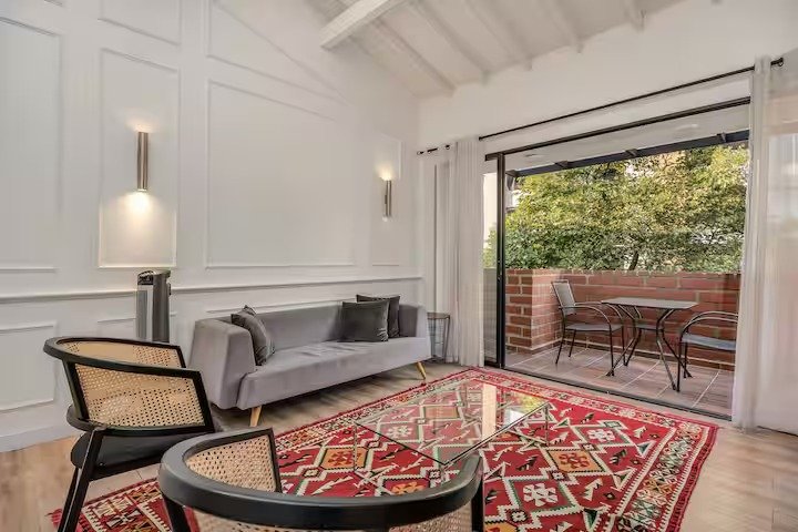 Luxury Apartment for Rent – Provenza - 20