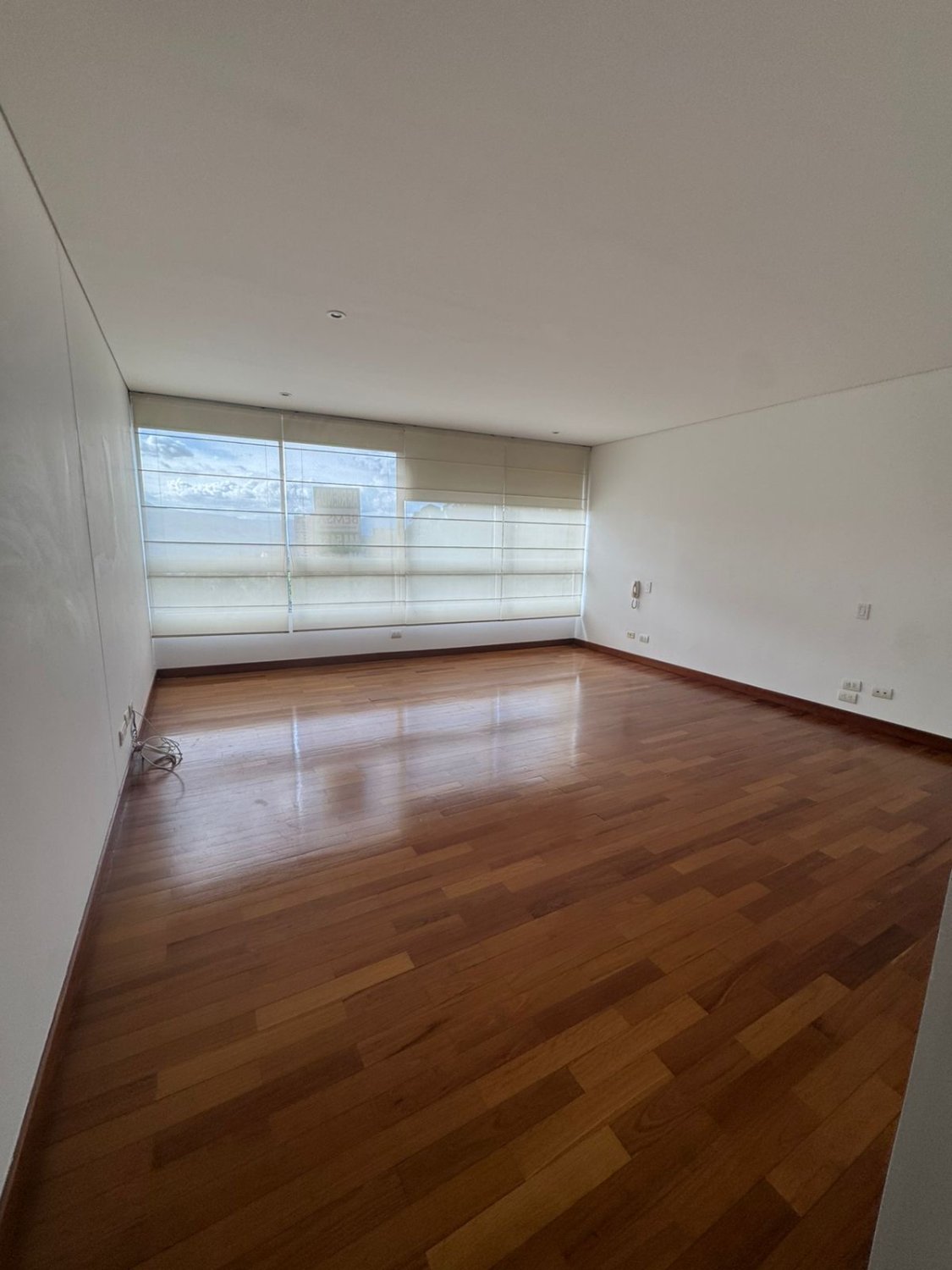 Gran Apartamento en Renta y venta en el poblado (La calera)  — 11