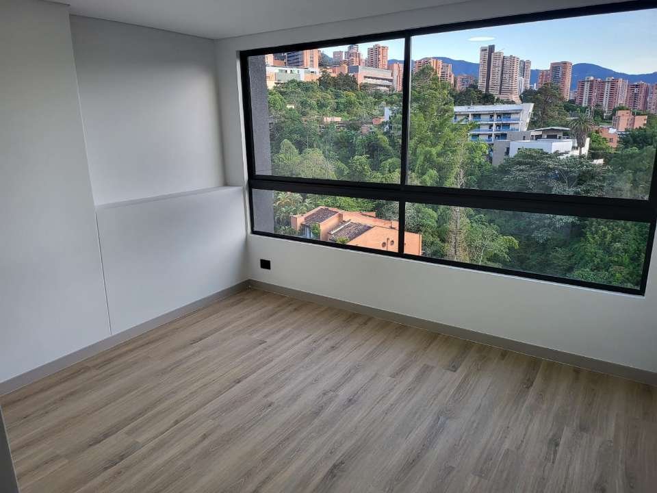 Hermoso apartamento con Doble altura y vista extraordinaria  — 9