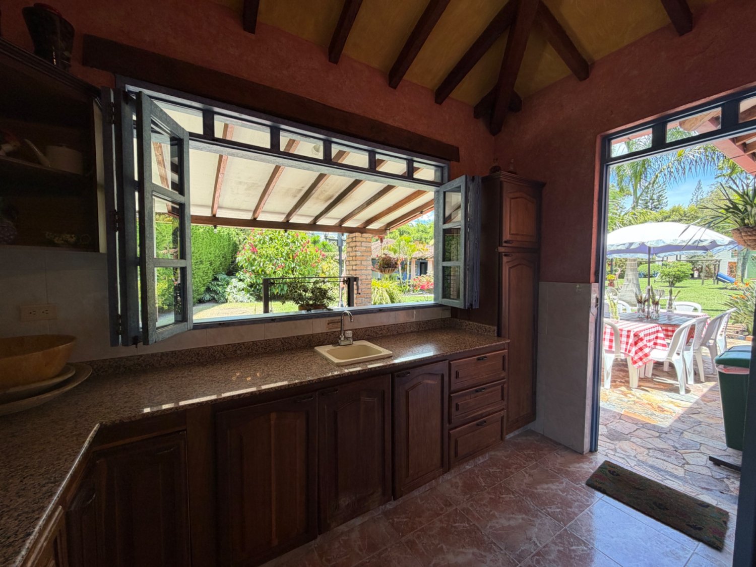 Exclusivo Rancho en Llanogrande - Image 22