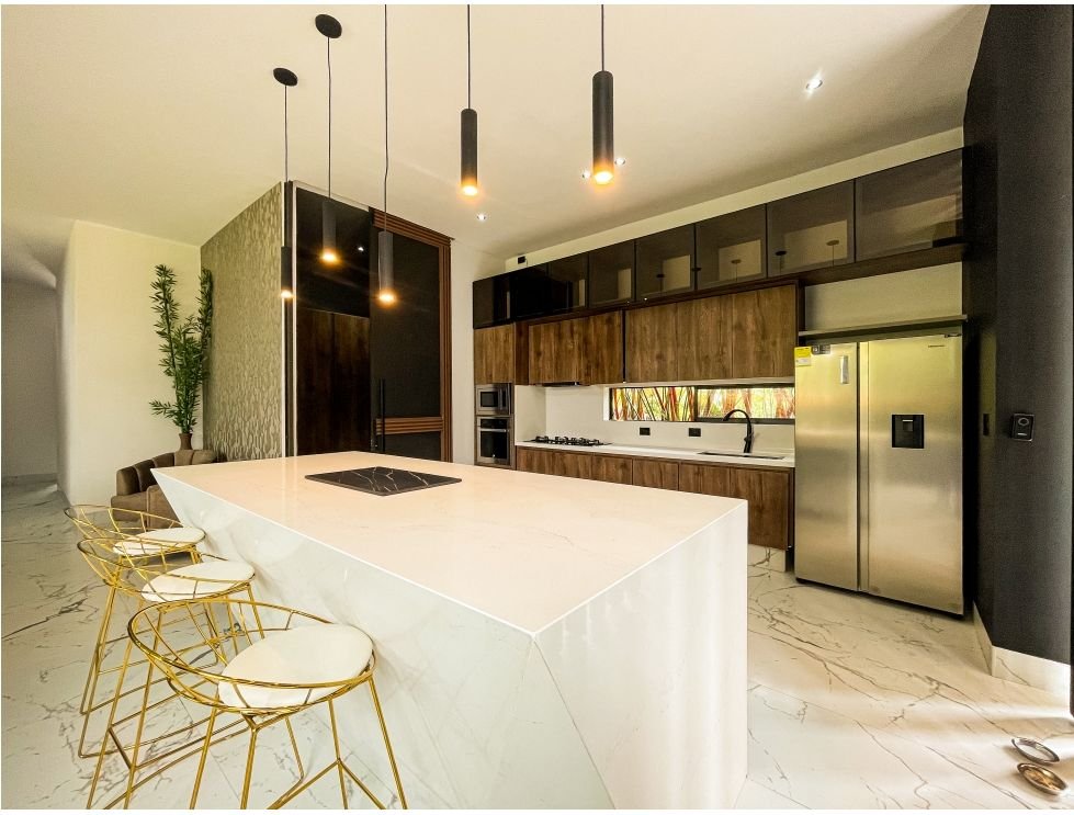 Exclusiva Casa Lujosa en Alto de las palmas  - Image 11