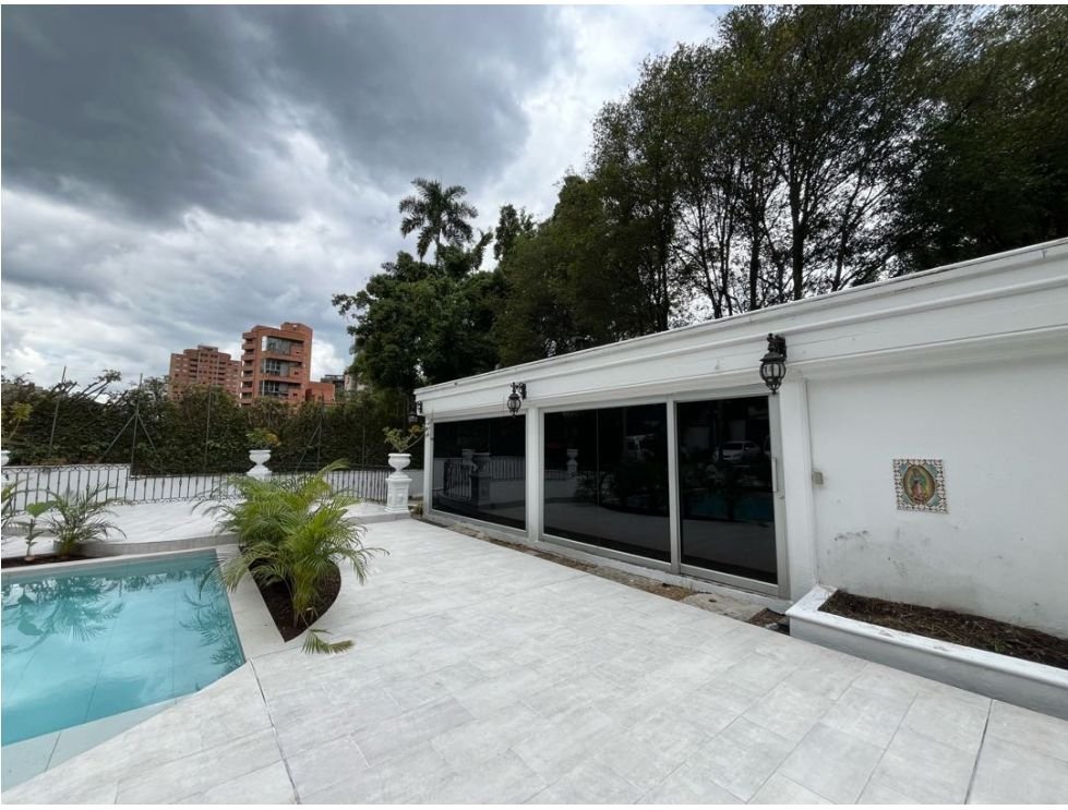 Exclusiva Casa independice en Renta Tradicional en el poblado — 16