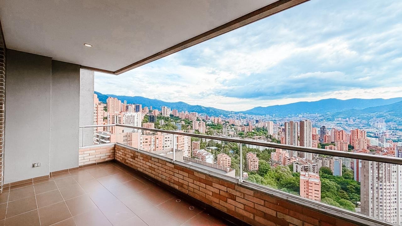 Apartamento duplex en venta en el sector del poblado  — 13