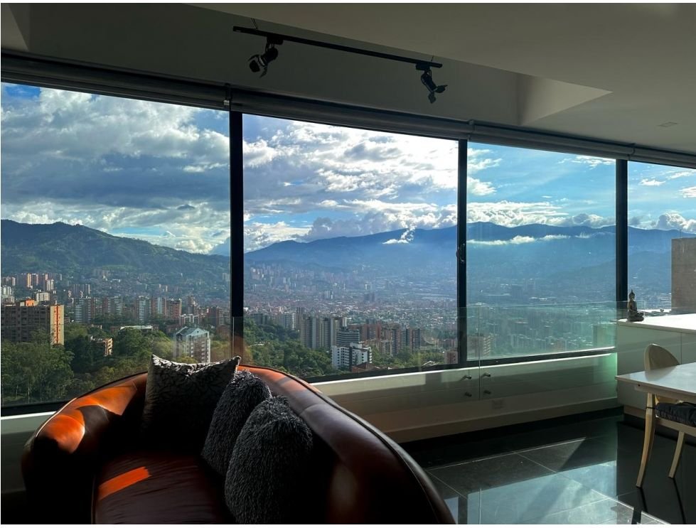 Exclusivo penthouse en el sector de san lucas en Venta y Renta amoblado  - Image 10