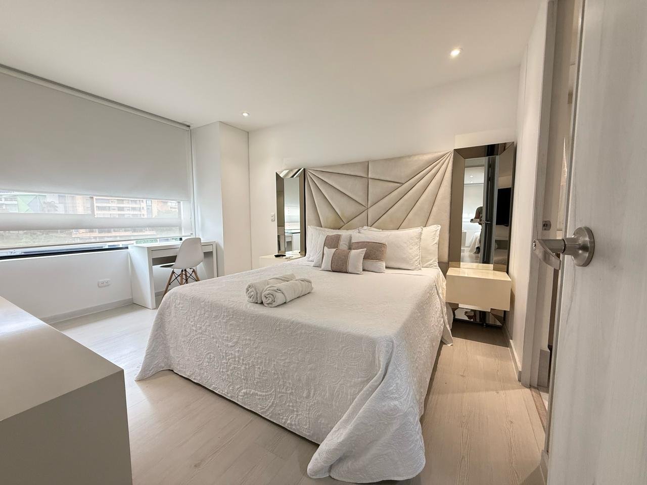 Luxury Furnished Apartment for Rent – El Poblado