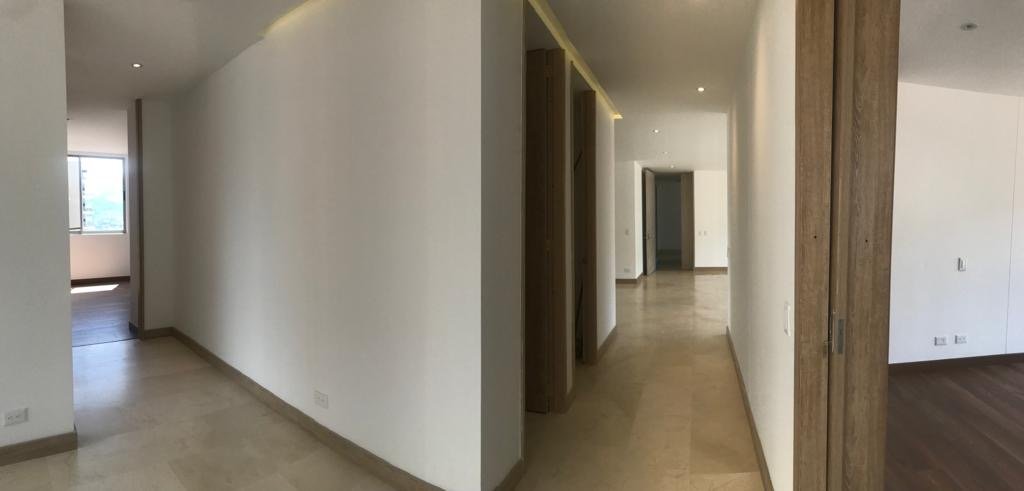 Apartamento de lujo en Renta y Venta en Provenza Poblado  - Image 4