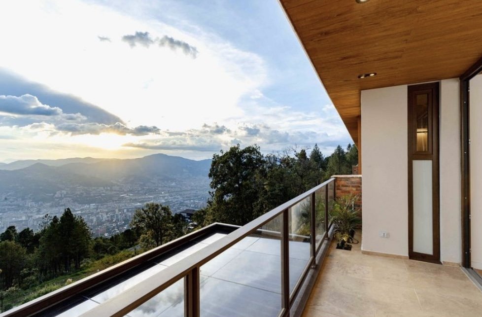 Gran Casa de lujo en Venta y Renta en las palmas con vista panorámica  — 7