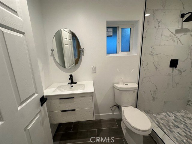 Modern ADU in Arleta  - Image 3