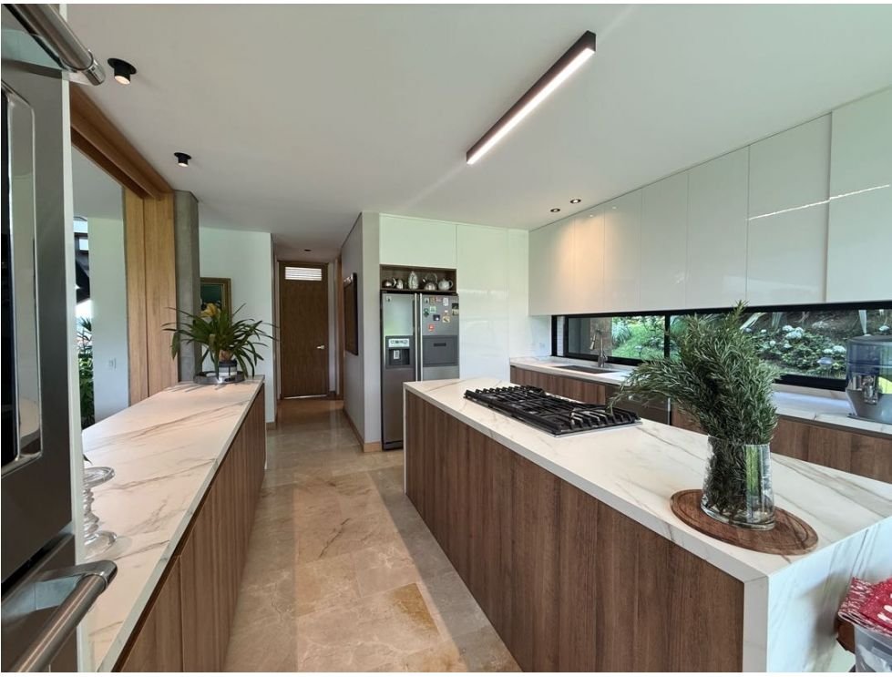 Exclusiva casa de dos niveles en venta en las Palmas  — 9