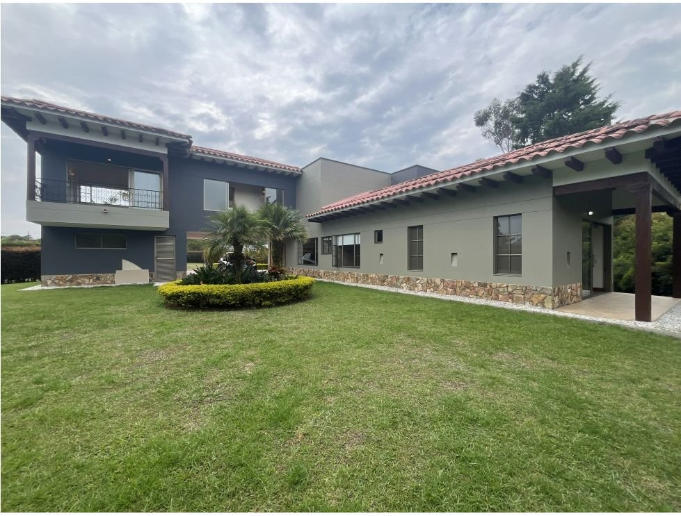 Exclusiva Casa en Renta en Rionegro  — 1