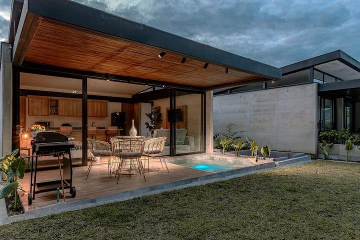Moderna Cabaña disponible para Rentas Cortas en Rionegro  - Image 22