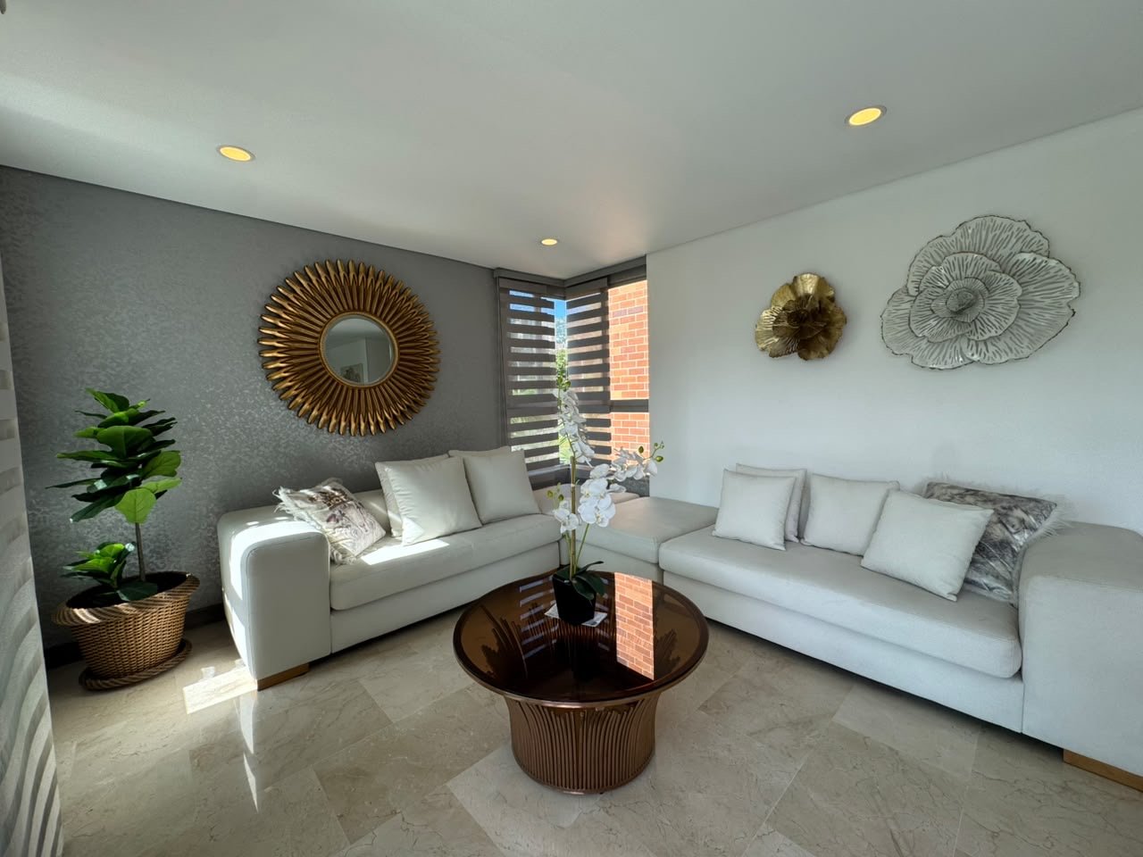 Apartamento completamente dotado en Renta en el sector de milla de oro  — 19