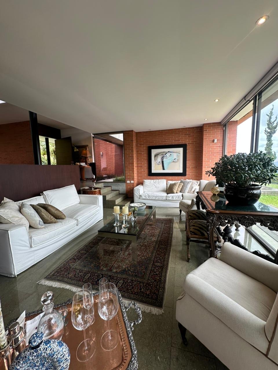 Exclusiva casa con amplio lote en Renta y Venta en Llano Grande  - Image 24