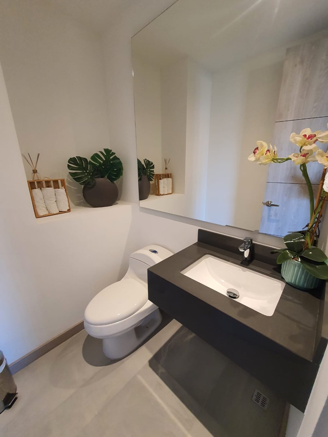 Exclusivo apartamento cerca a City Plaza  - Image 4