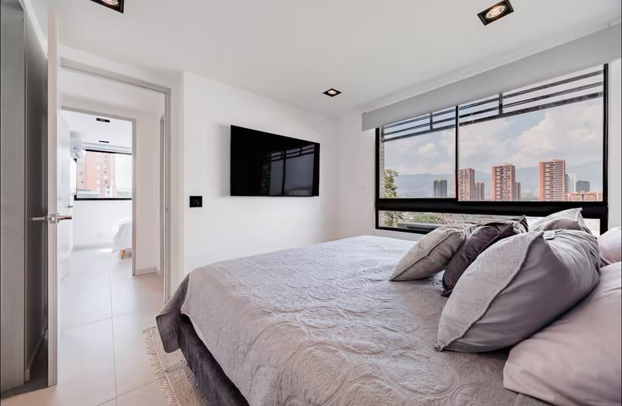 Moderno apartamento en el poblado  - Image 10