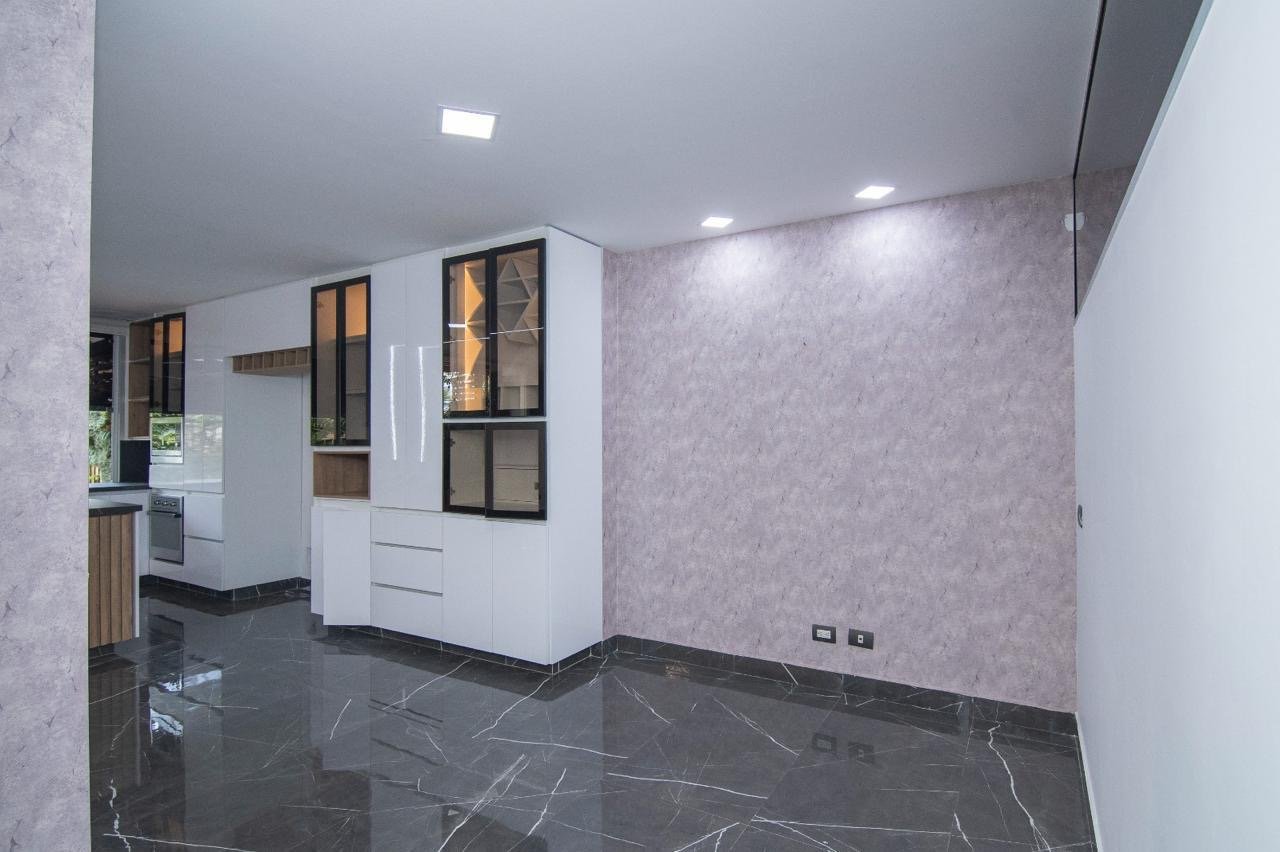 Se Renta casa en el sector de san lucas (Envigado)  - Image 11