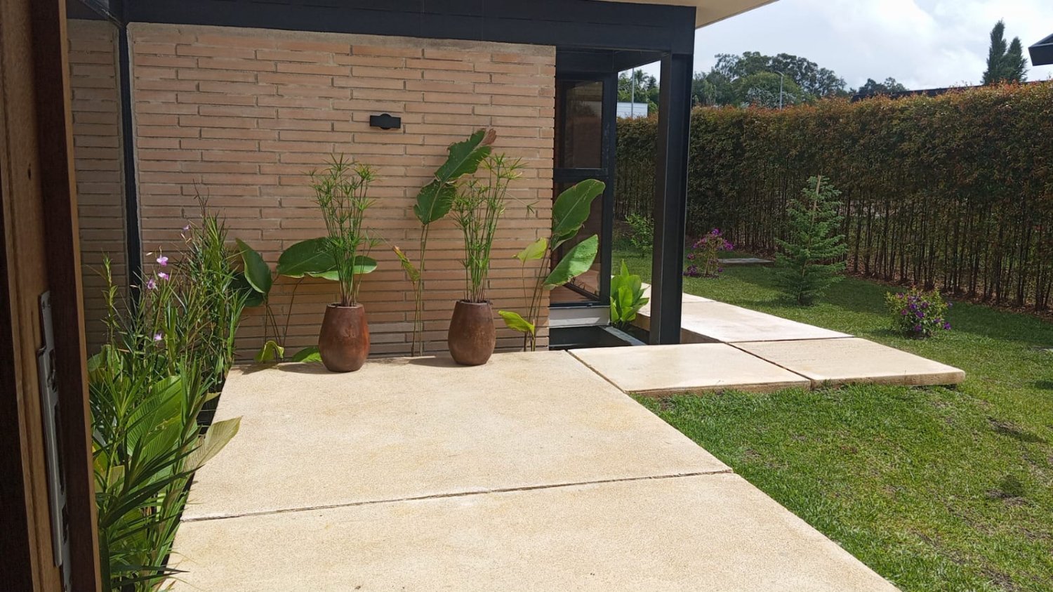 Exclusiva Casa en Venta y Renta en el Sector de Llano grande  — 3