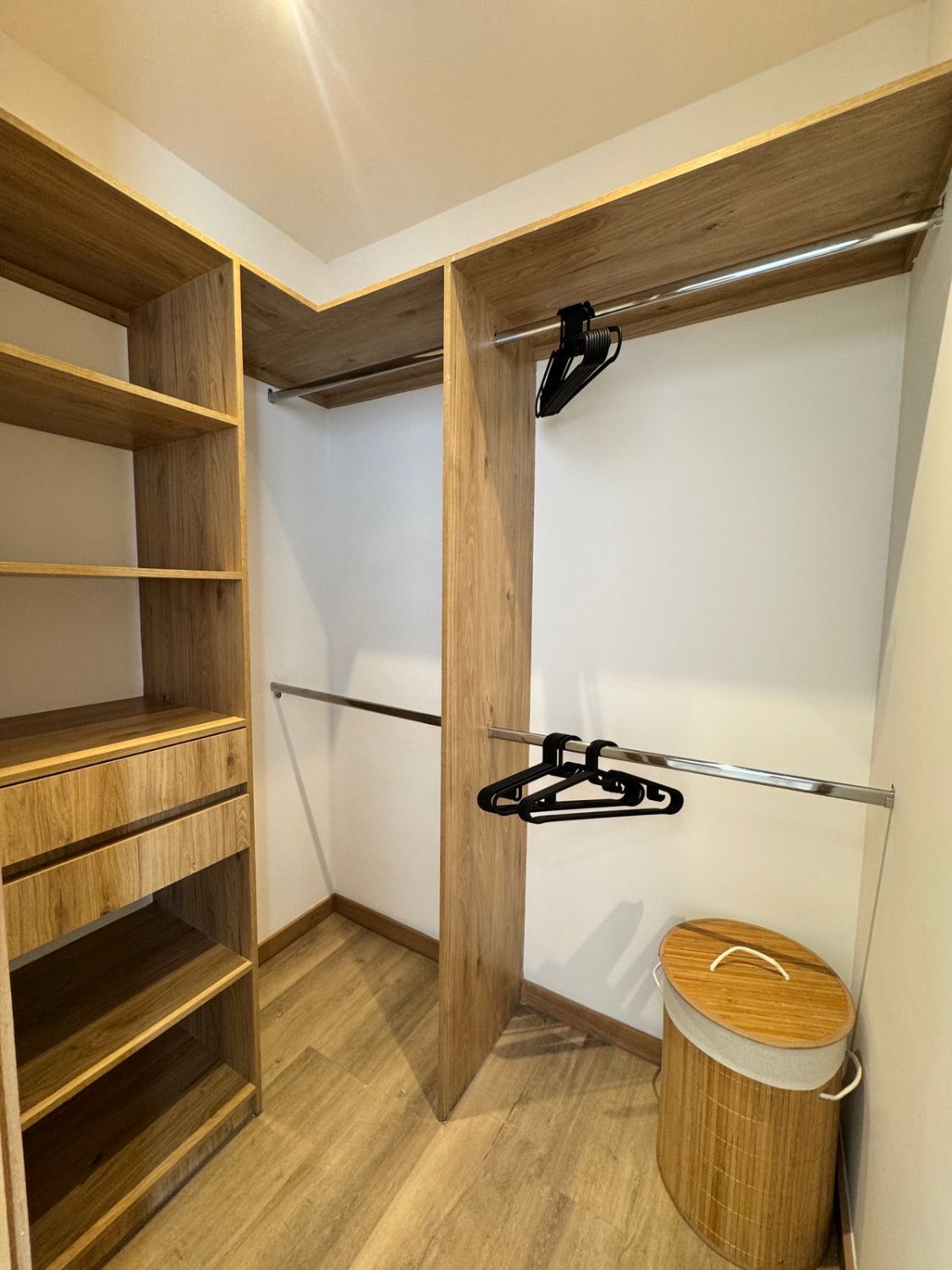 Se renta apartamento  amoblado cerca al Mall Amsterdam - Image 8