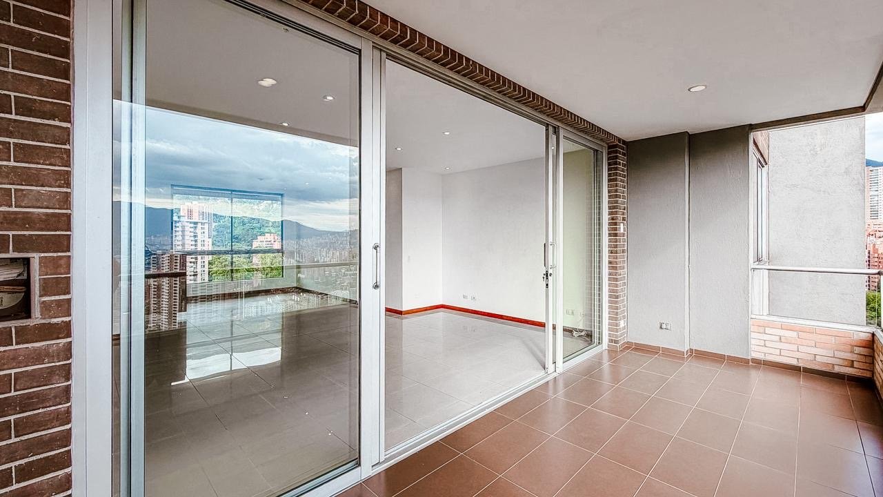 Apartamento duplex en venta en el sector del poblado  — 21