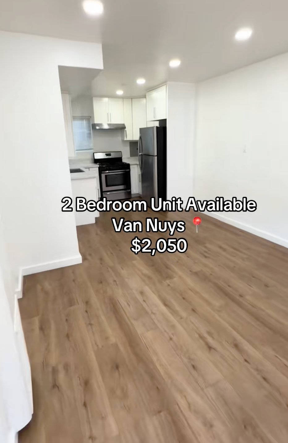 Modern 2-Bedroom Apartment in Van Nuys - Image 2