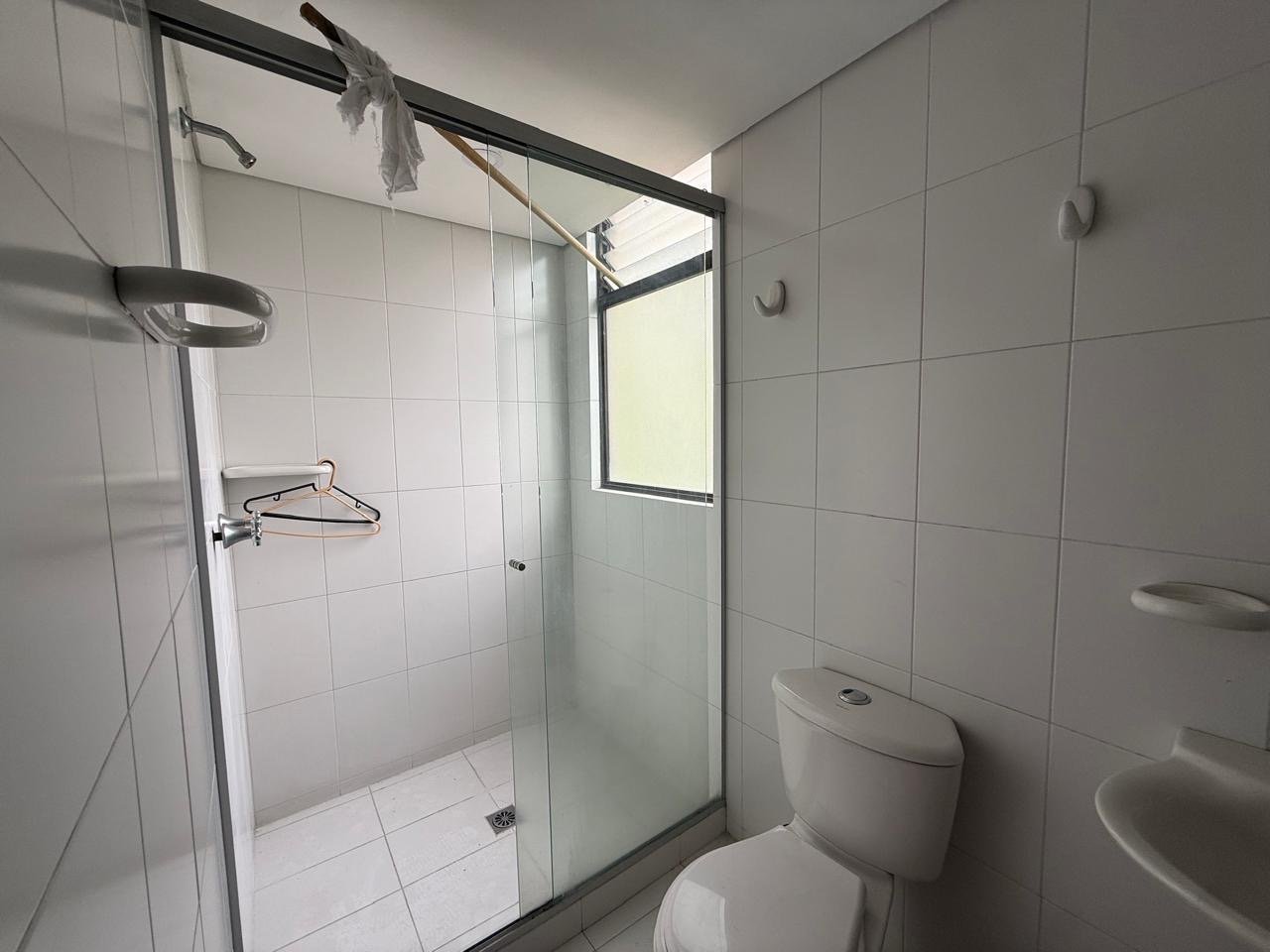 En renta y Venta amplio apartamento en Castropol  - Image 6