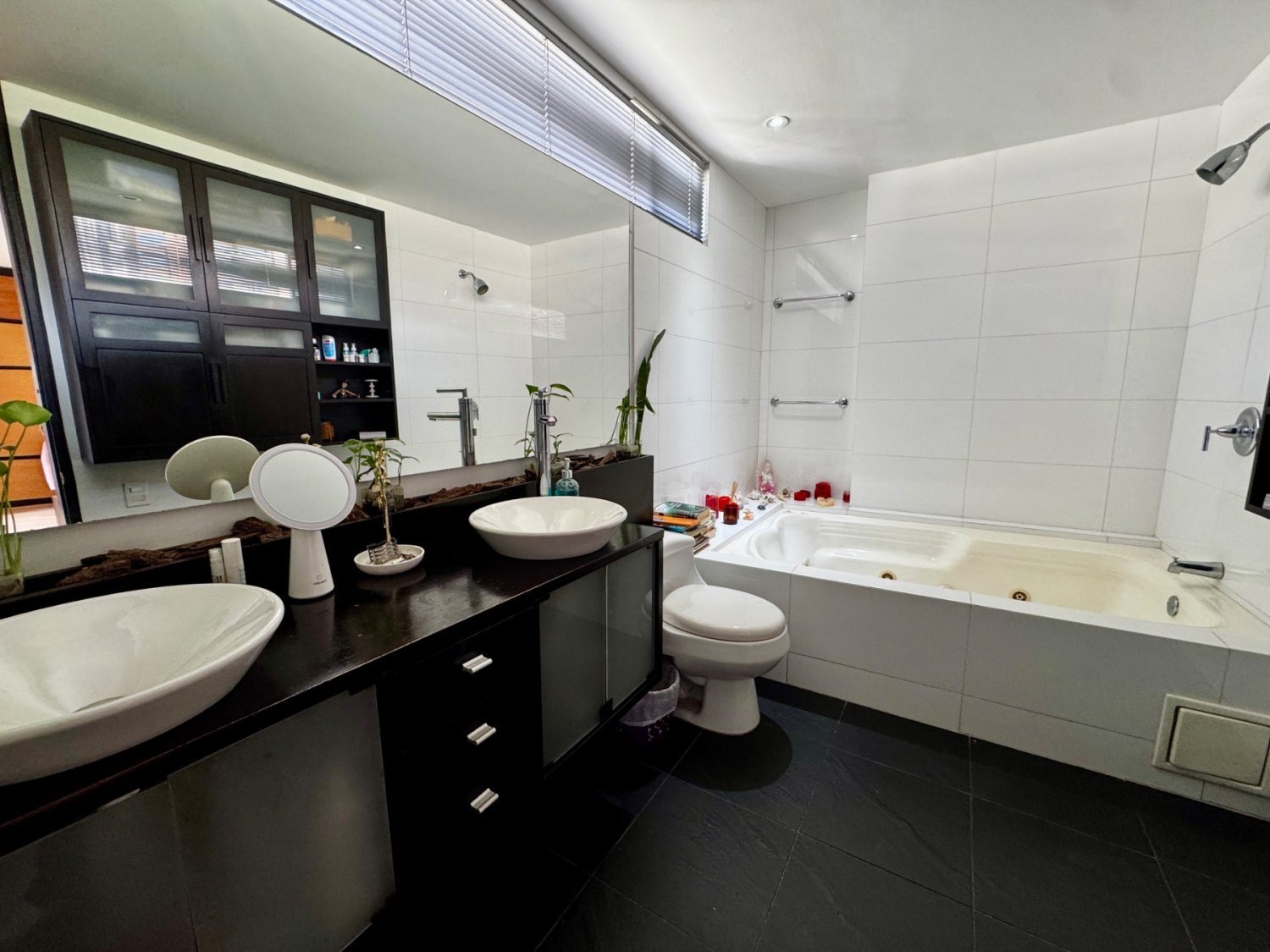 Exclusivo Apartamento en La Concha - Image 17
