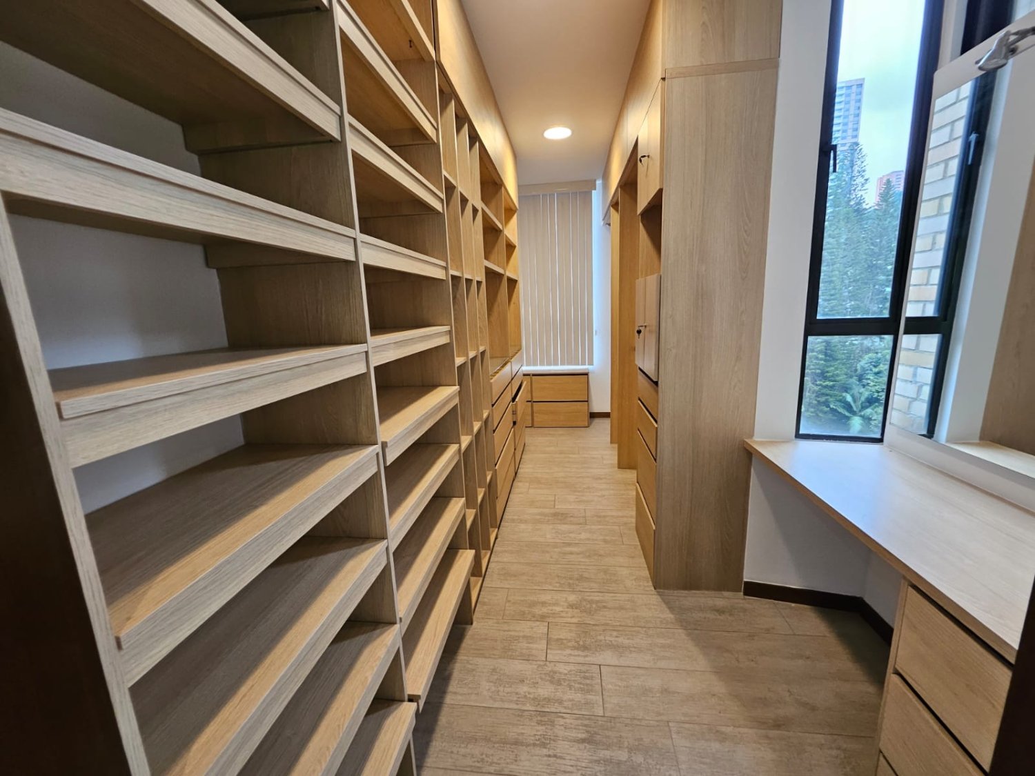 gran apartamento en Renta y Venta en el poblado  - Image 8