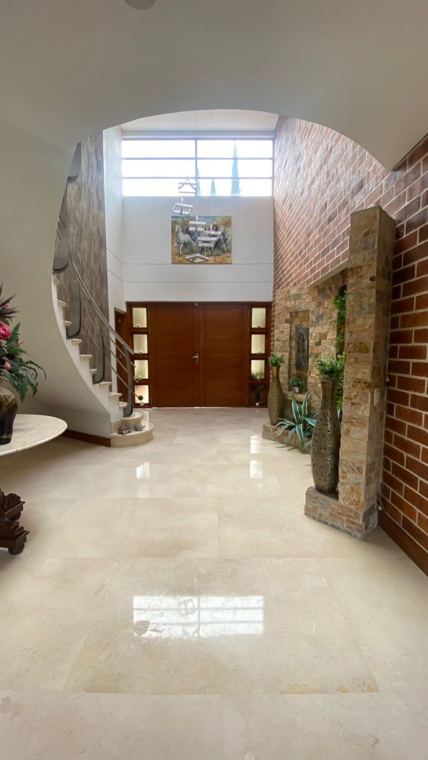 Casa campestre en Venta en el sector de envigado (City plaza) - Image 12